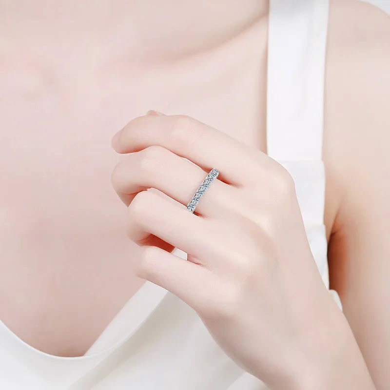 2.5ct D Color Moissanite Ring with GRA 925 Sterling Sliver Plated 18k White Gold Wedding Band
