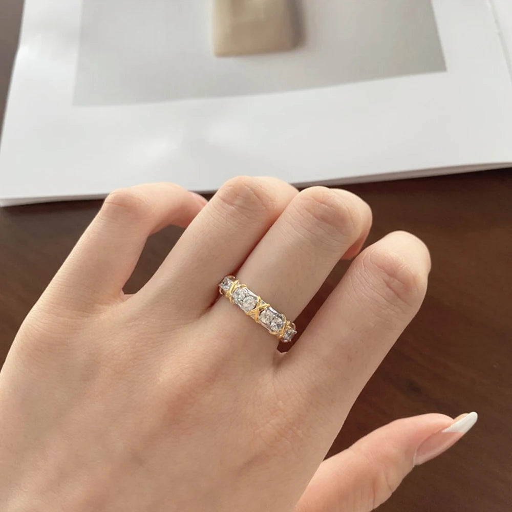 Moissanite Ring D VVS1 Engagement Wedding Jewelry with GRA 925 Sterling Sliver Plated White Gold Eternity Band
