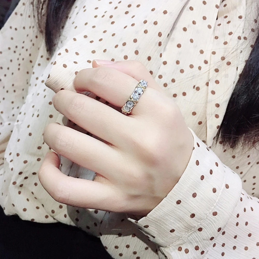 Moissanite Ring D VVS1 Engagement Wedding Jewelry with GRA 925 Sterling Sliver Plated White Gold Eternity Band